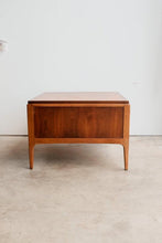 Mid Century End Table / Coffee Table by Lane / Paul McCobb style MCM Rhythm