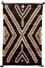 Mid Century Navajo Rug - Beautiful Geometric center X motifs. Two Grey Hills. Circa 1940s - 3x2ft / 38x24in