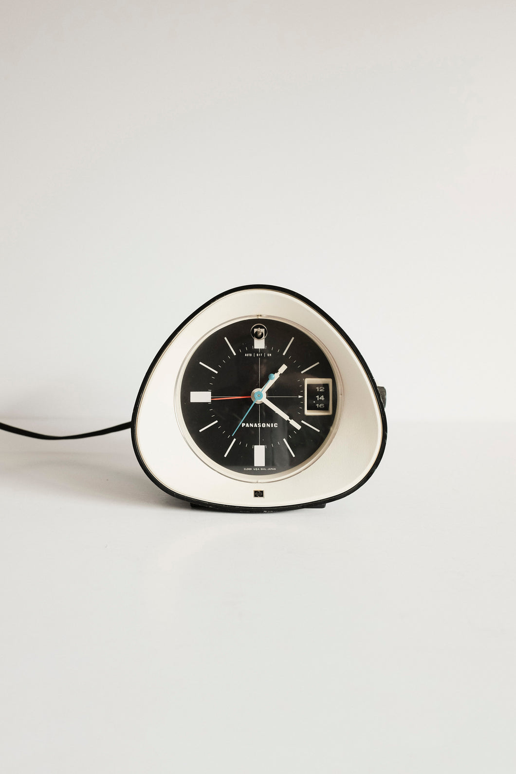Mid Century Panasonic RC-1091 Alarm Clock Radio - 1969 Space Age Made in Japan