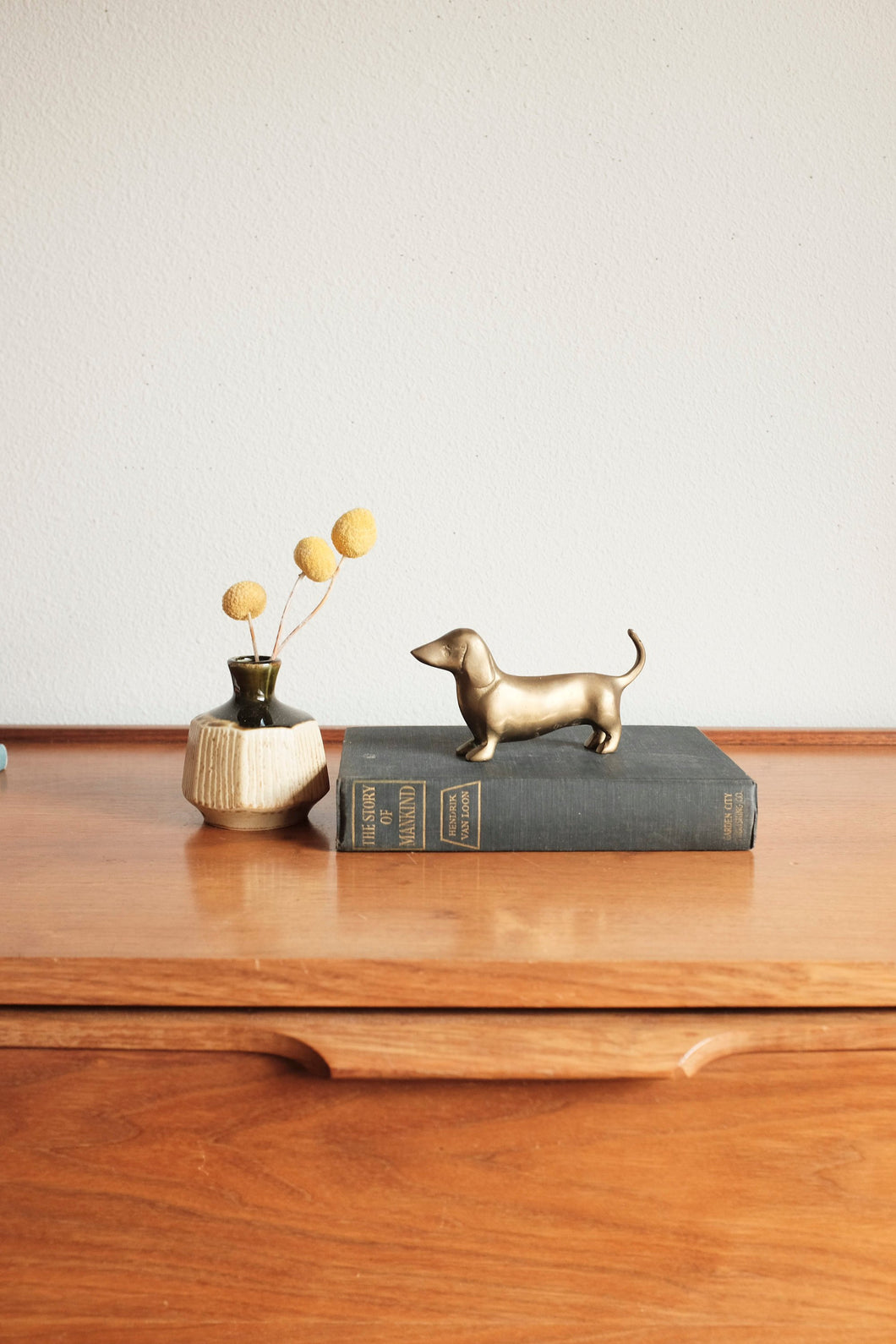 SOLD Brass Dachshund Doxie Dog Figurine / Hollywood regency / Brass Animal / MCM Home DecorS