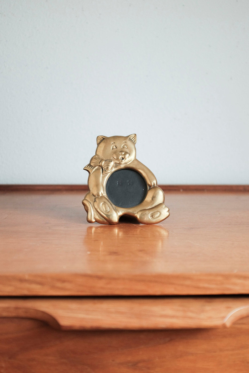 Brass Bear picture frame / photo holder / animal