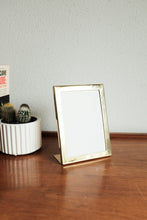 Picture frame - metal / brass