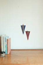 Mini Vintage Pennant California Blue and yellow