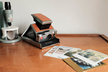 Polaroid Sx-70 Land Camera with Original Leather Bag