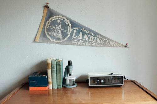 Vintage Flip clock / radio by Panasonic