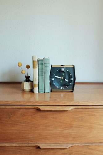 Mid Century Desk Clock by Stancraft - Projector clock, Geometric design, Elegant white painted Dials, MCM design, Metal Frame
