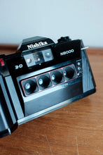 Nishika n8000 3D film camera