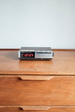 Lloyds AM/FM clock radio w/ alarm