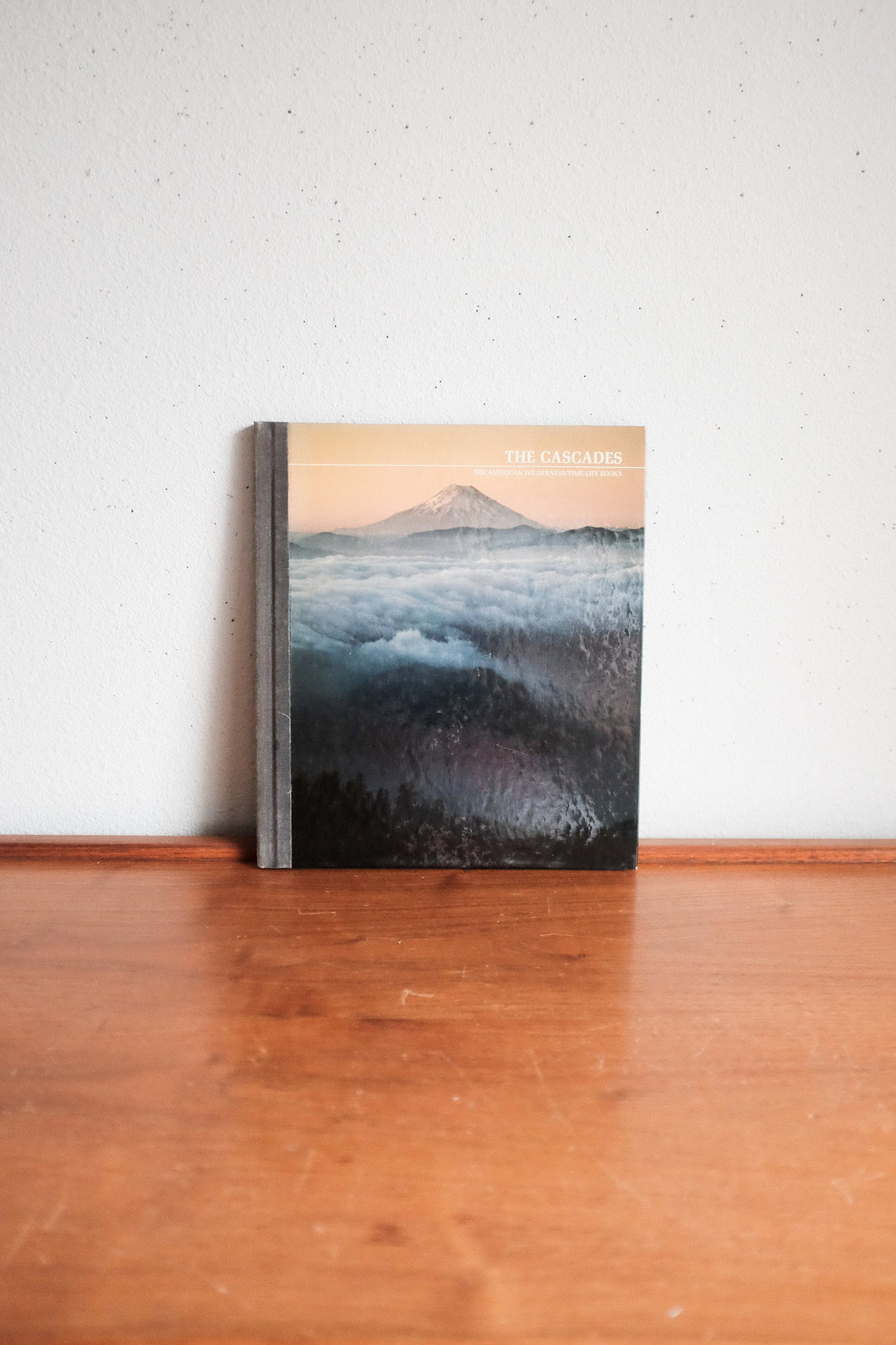 The Cascades Hardcover Book 1974 Mountain Book